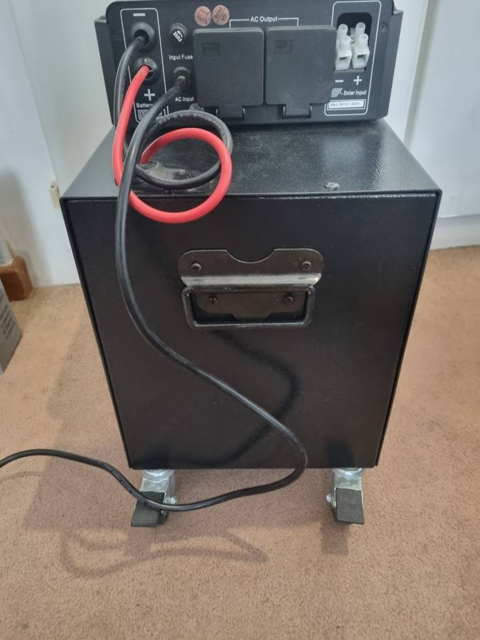 Gentech inverter Trolley - 800W- Solar Input