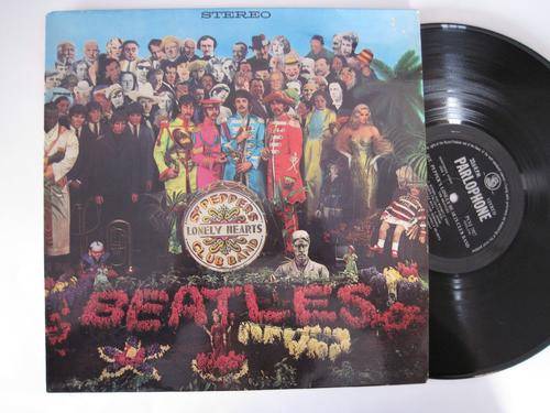 BEATLES - SGT. PEPPERS LONELY HEARTS CLUB BAND - RSA VG+ /VG