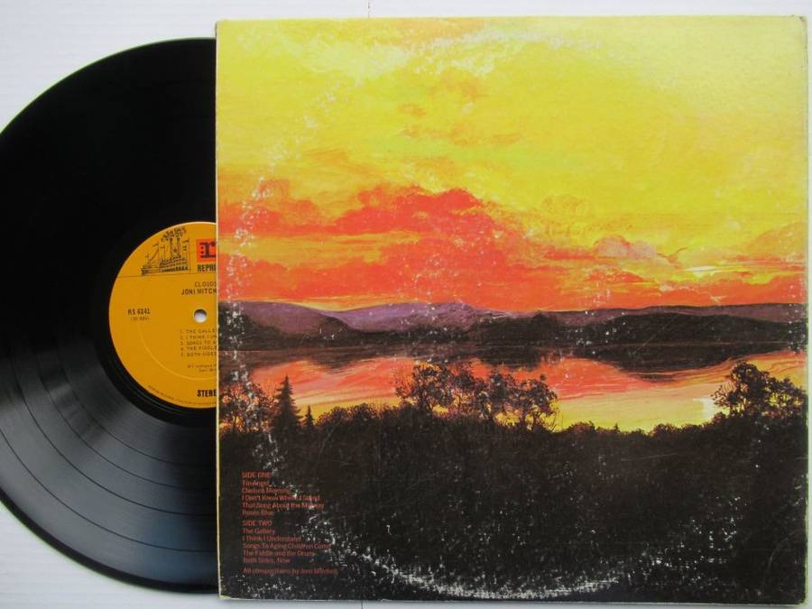 JONI MITCHELL - CLOUDS - USA VG / VG+ GATEFOLD
