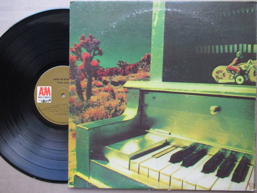 PROCOL HARUM - SHINE ON BRIGHTLY - CANADA VG /VG+