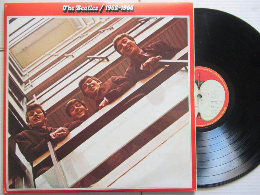 THE BEATLES - 1962-1966 - RSA VG+ /VG+ 2 LP GATEFOLD WITH INNERS