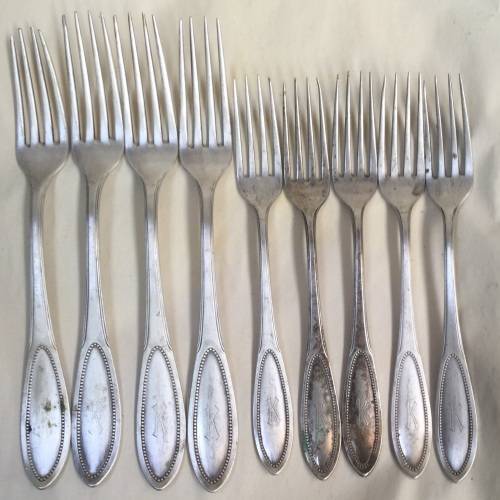 9 silver forks as one lot 499 grams of German silver (800)