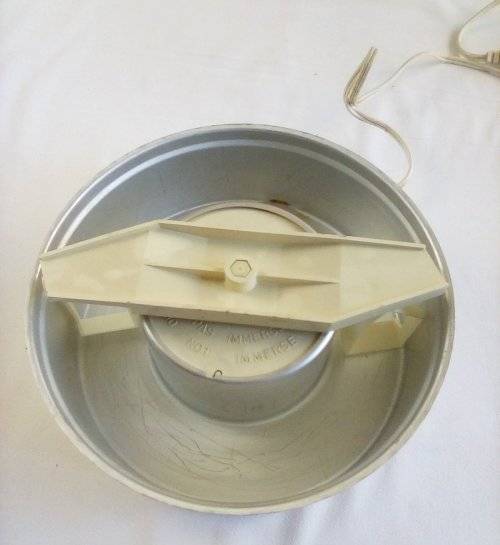 Retro SEB ICE CREAM MAKER working Diameter 21 cms