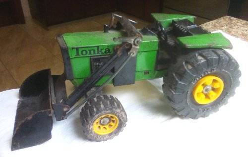 TONKA Metal XMB-975 Tractor with front loader circa 1950`s vintage - as is