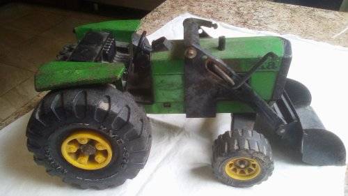 TONKA Metal XMB-975 Tractor with front loader circa 1950`s vintage - as is