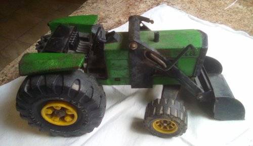 TONKA Metal XMB-975 Tractor with front loader circa 1950`s vintage - as is