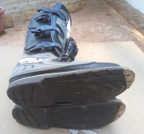 Motor Cross Fly Racing `Boots Built to Ride` size 10