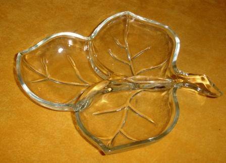 Retro 'Leaf' snack dish, glass, Approximately 20cm long x 17cm wide x 3cm high