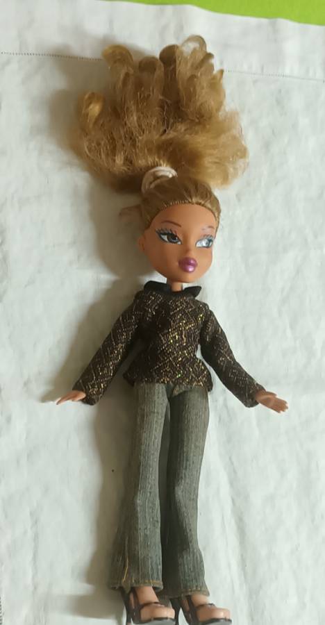 BRATZ DOLL circa 2001 approximately 25 cms tall