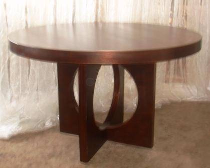 Retro round dining room table