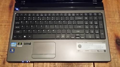 *Mint Condition* Acer Aspire 5750g, i5 2.4GHz, 4Gb Ram 500Gb Hdd, Nvidia Graphix