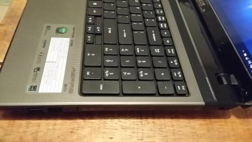 *Mint Condition* Acer Aspire 5750g, i5 2.4GHz, 4Gb Ram 500Gb Hdd, Nvidia Graphix
