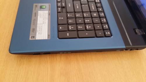 17" Acer aspire 7750g, i7 , 4Gb Ram, 640Gb Hdd, 1Gb Amd 6650m Graphx
