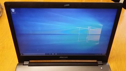 15.6" Mecer W950ju i5 6Th Gen, 8Gb Ram, 500Gb Hdd