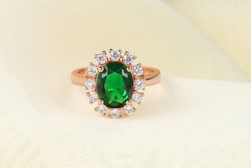 Villa Rose Rose gold Emerald  Austrian Crystal jewelry set 3pcs ring + necklace earrings for woman