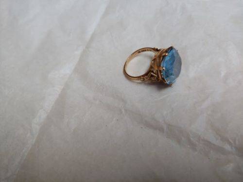 Aquamarine dress ring