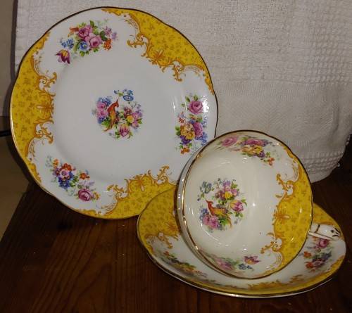 PARAGON CHINA TEA SET