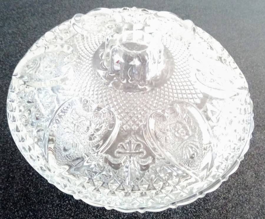 Beautiful Pressed Glass Dish Bowl With Lid