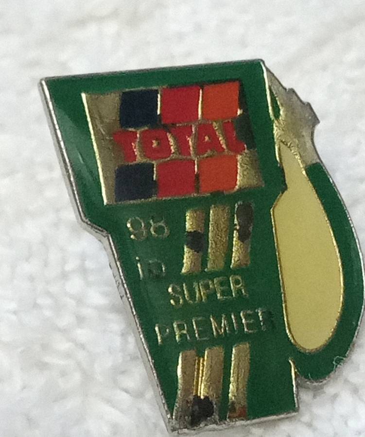 VINTAGE COLLECTABLE TOTAL SUPER PREMIER OIL STATION LAPEL PIN