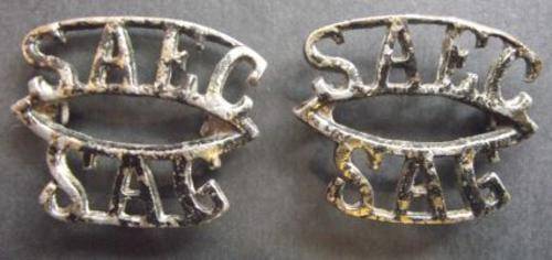 WW II SOUTH AFRICAN ENGINEERING CORPS CAST METAL SHOULDER TITLES Colin Owen # 1390