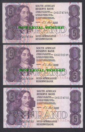 SOUTH AFRICA R 5 CHRIS STALS BANKNOTES x 3 IN SERIAL NUMBER SEQUENCE - UNC !