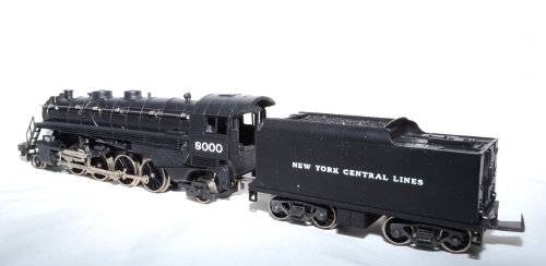 Lima 2-8-2 Steam Locomotive (Powered) - HO #17026