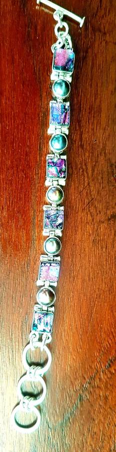 Exquisite vintage sterling silver gemstone and black pearl tennis bracelet