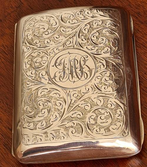 Antique solid sterling silver cigar case, Birmingham 1913. Weight 53.55 sterling silver