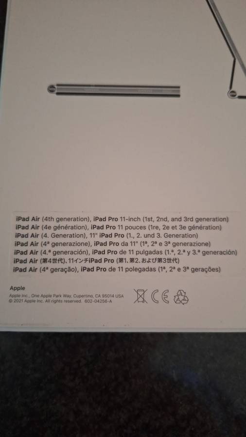 *BRAND NEW* Apple Magic Keyboard for iPad Pro 11-inch (3rd gen) and iPad Air (4th gen)