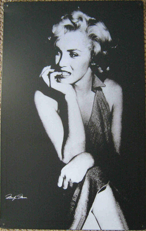 Marilyn Monroe vintage style metal sign