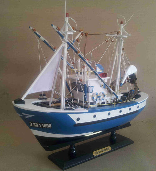 Trawler.  Model fishing boat, great detail.                         bd11