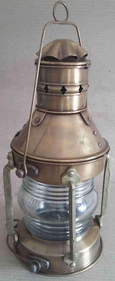 Ship anchor lamp. Antique brass finish                                             nb4