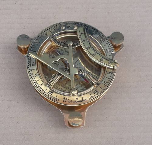 Sundial compass brass in solid rosewood and brass box