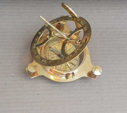 Sundial compass brass in solid rosewood and brass box