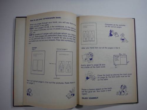 Christmas Around The World- Nettie Hattingh ( Cut and Paste Activity Book)