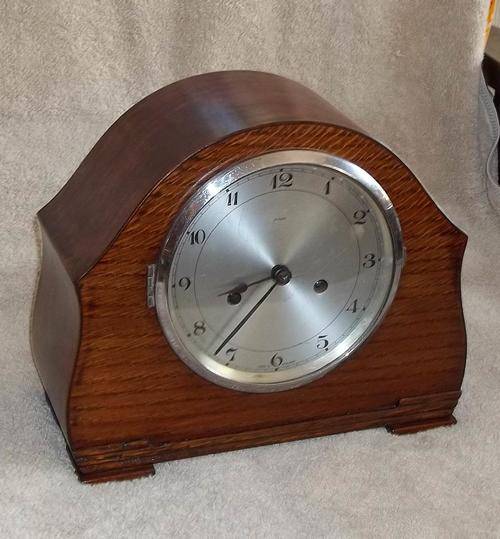 Beautiful Enfield mantel clock. Serviced, very good working condition. Complete with bob & key.
