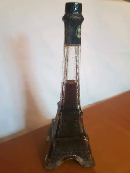 Vintage Richelieu Eiffel Tower Glass decanter with original contents sealed!!