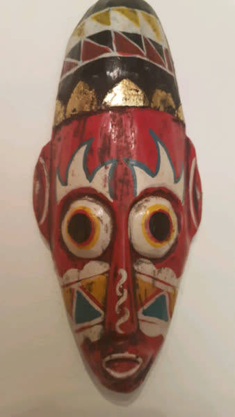 Beautiful Carved wall hanging "mask"