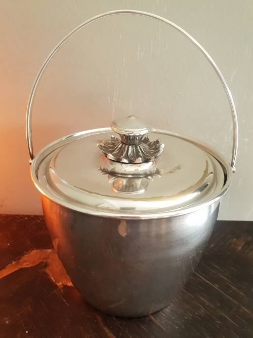 Louis Silver Plate Ice Bucket!!