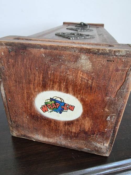Beautiful Wood Gift Box for Wine.