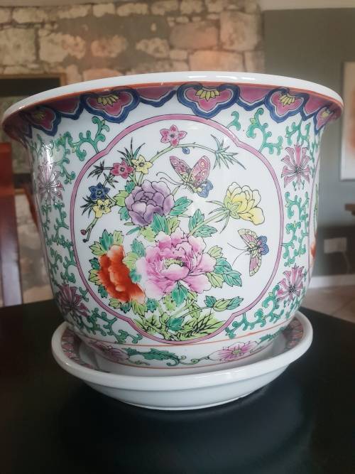 Qianlong  Porcelain Jardiniere