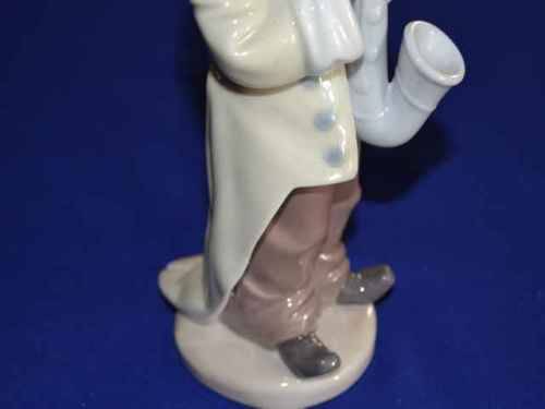 Lladro Clown Figure - Sad Sax #5471 In Original Box with papers - Pristine Condition