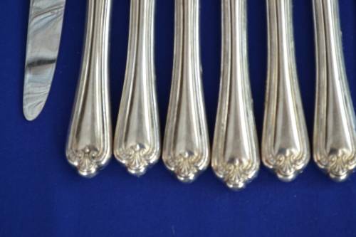 Vintage Cutlery Sheffield Knives and Mixed Forks