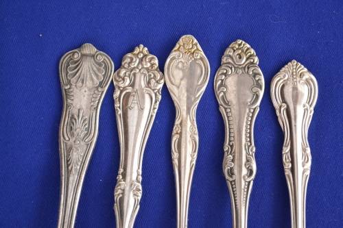 Vintage Cutlery Sheffield Knives and Mixed Forks