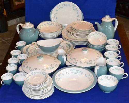 REDUCED-Royal Doulton Dinner Service "April Showers"D6435 - 73 Pieces