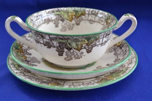 Copeland Spode "Spode's Byron" Soup Cup, Saucer and Bread Plate