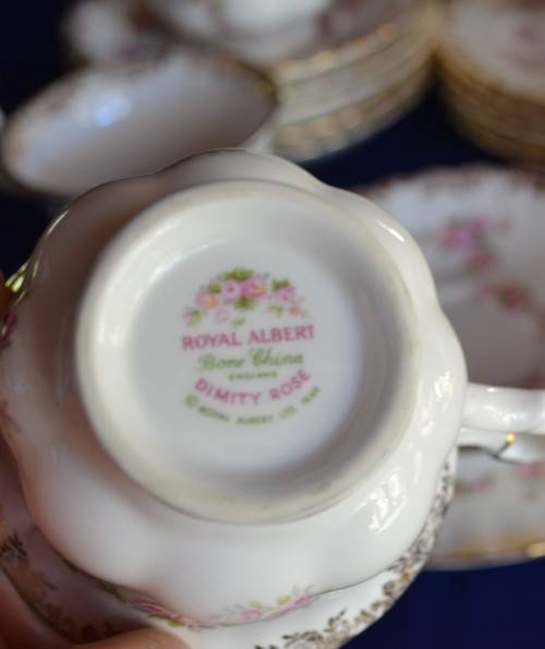 Royal Albert Dimity Rose 21pc Tea Set