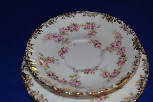 Royal Albert Dimity Rose Trio