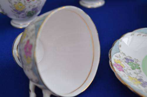 Tuscan Tea Set Vinrage - 13 Pieces