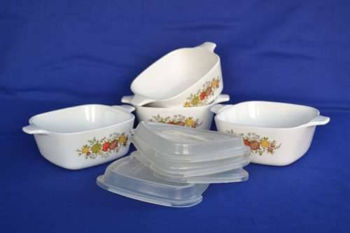 Corningware Small Casserole Dishes with Plastic Storage Lids - Set of Four